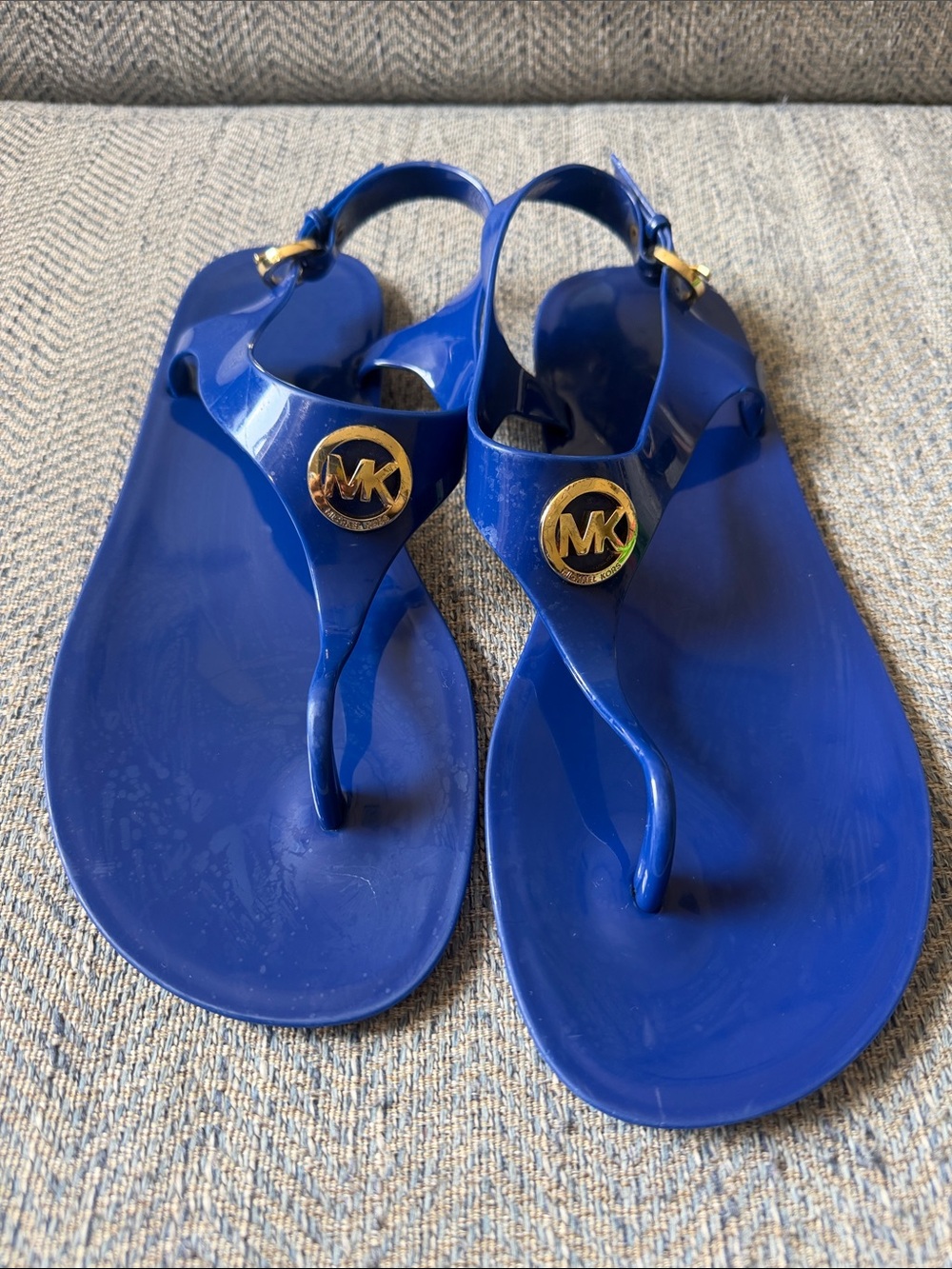 Michael Kors Lillie jelly Thong Blue Sandals Size: 8M/8.5M